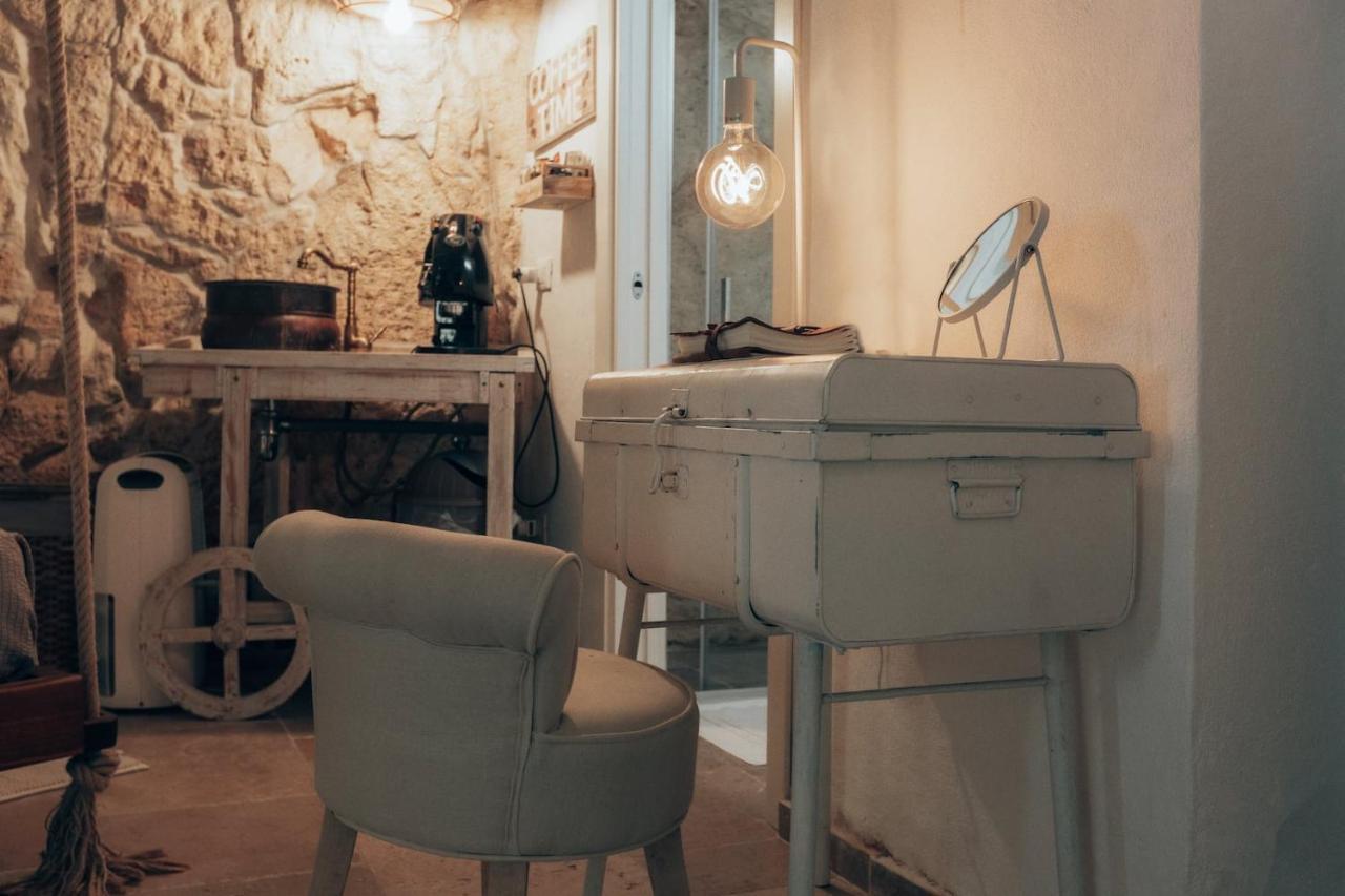 Grotta Carlotta Bed & Breakfast Ostuni Exterior photo
