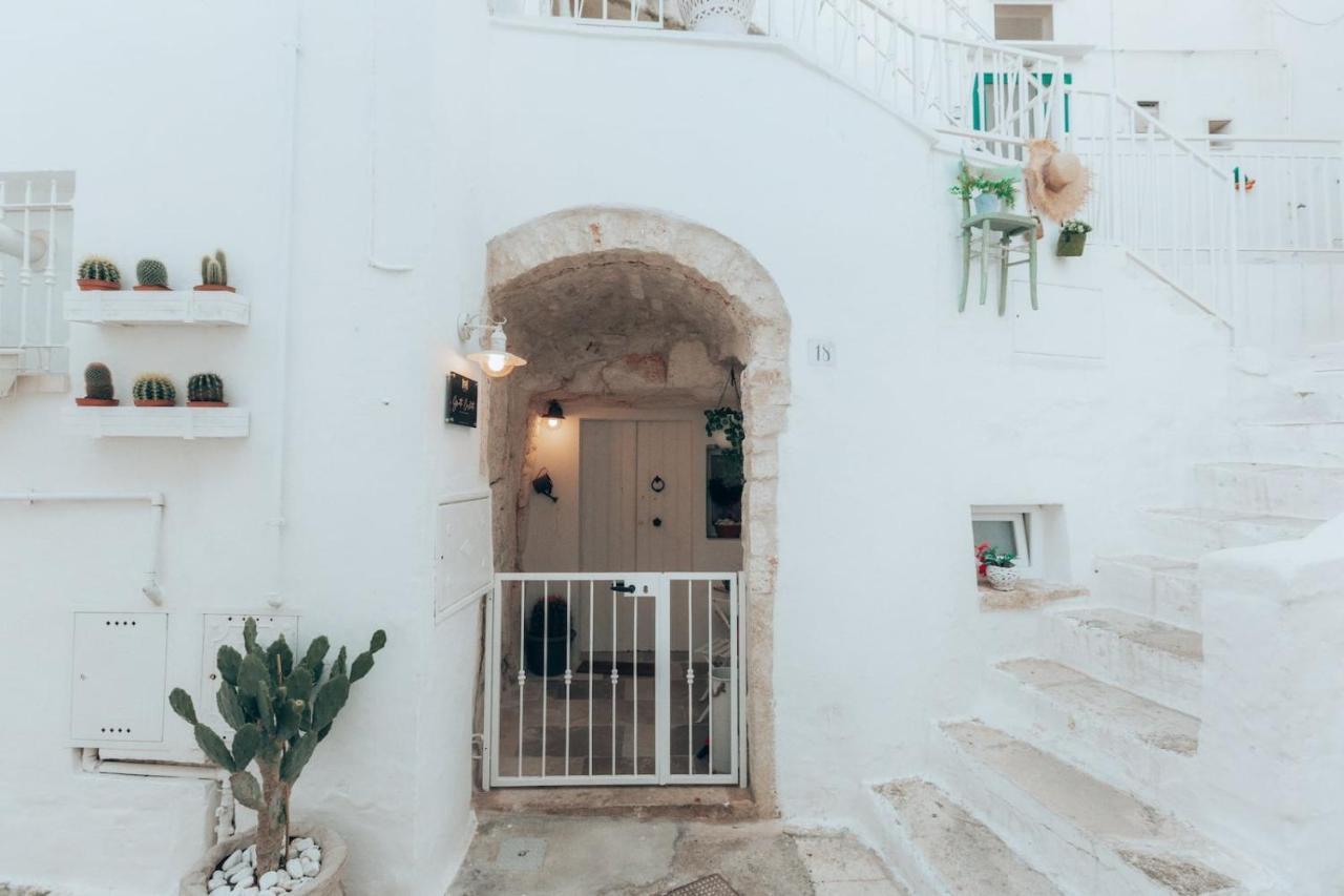 Grotta Carlotta Bed & Breakfast Ostuni Exterior photo