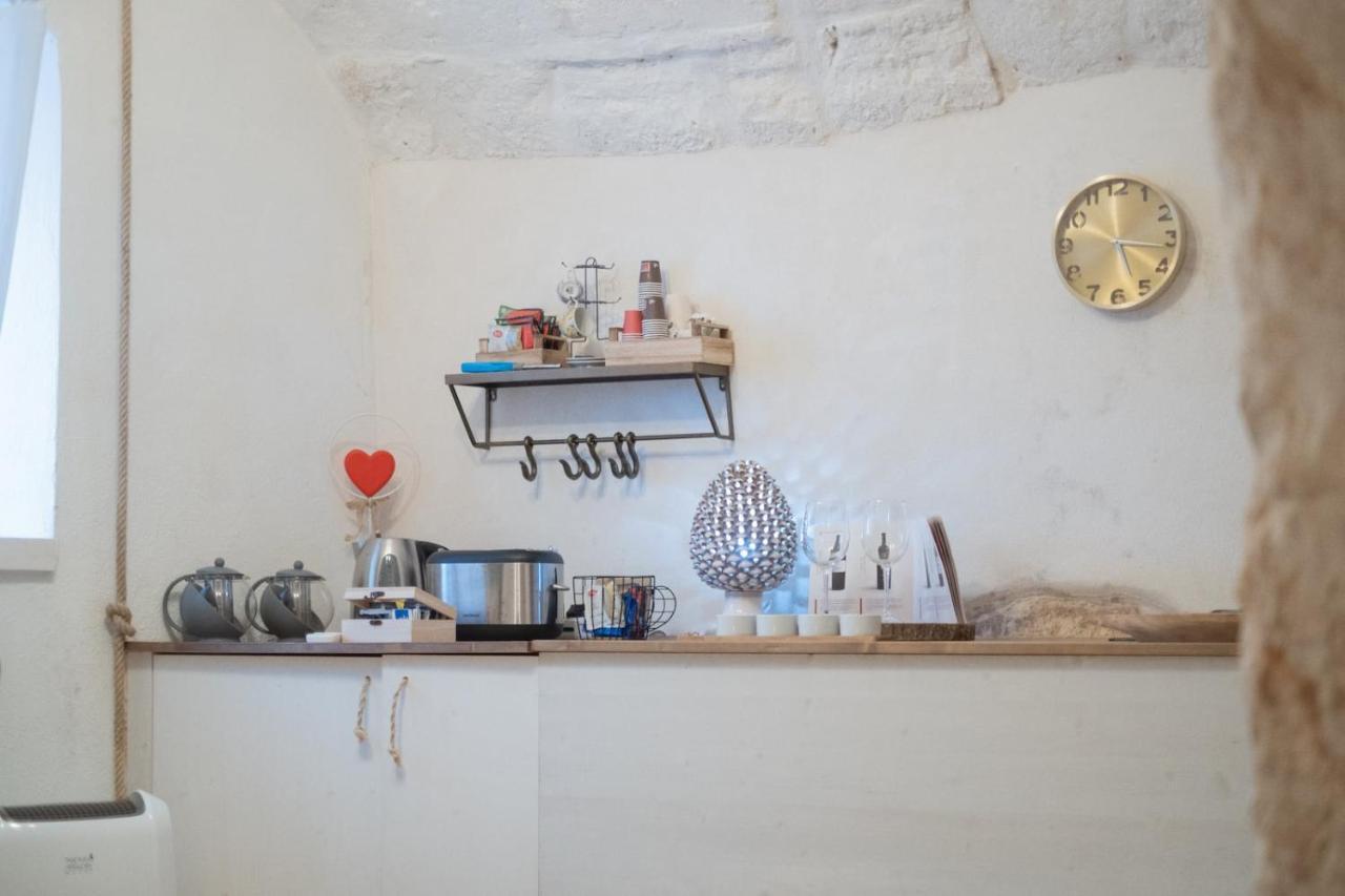Grotta Carlotta Bed & Breakfast Ostuni Exterior photo